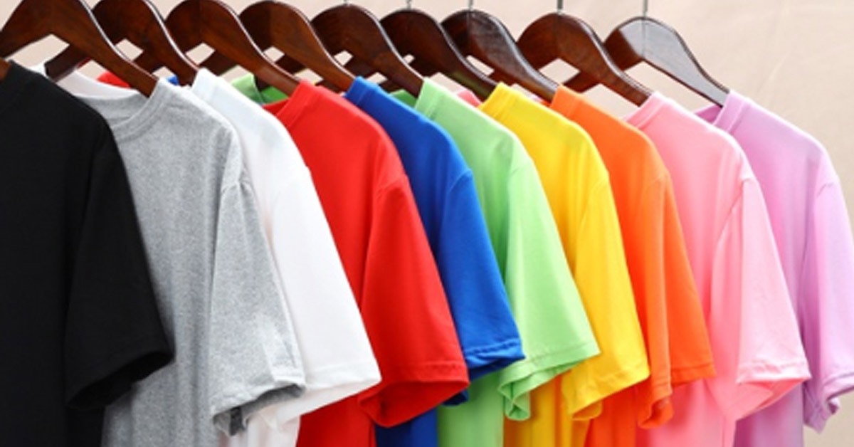 เสื้อยืดสีมงคล 2567 เสริมดวงให้รํ่ารวย โดย อาจารย์ คฑา ชินบัญชร